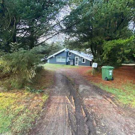 Pool Summerhouse In Near Blokhus Casa vacanze Saltum