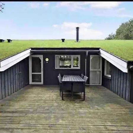 Pool Summerhouse In Near Blokhus Casa vacanze Saltum