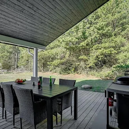 Pool Summerhouse In Near Blokhus Casa vacanze Saltum